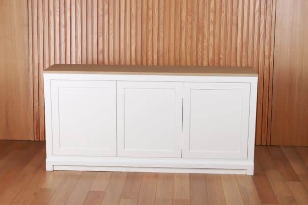 Barn House 2TV Unit