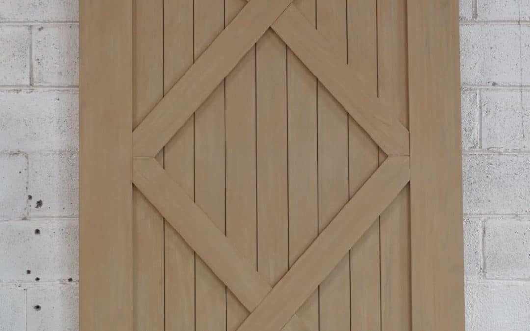 Lot 814Barn Panel 1200