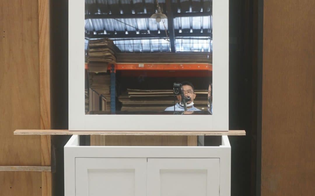 Lot 814Vanity 770