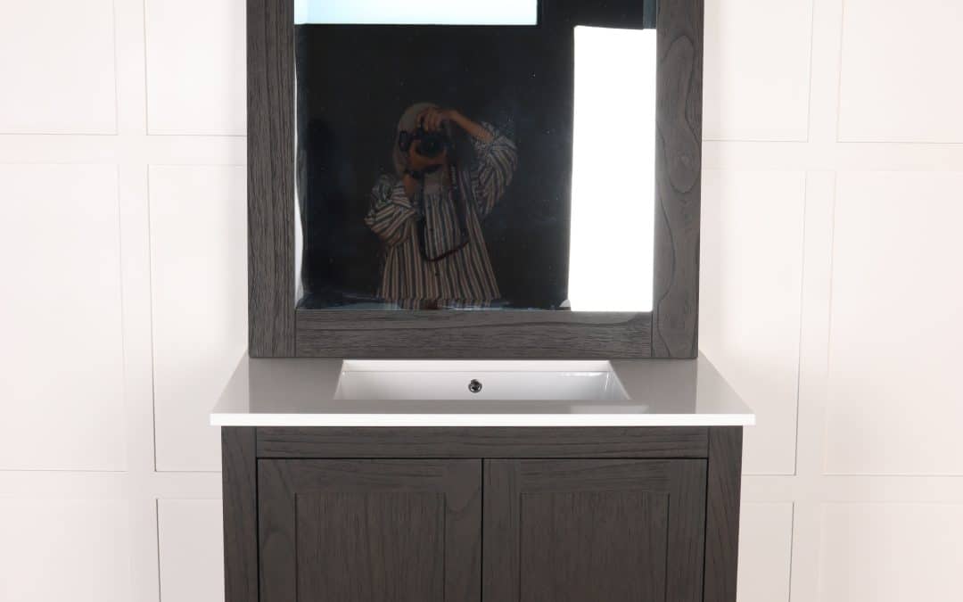 Barn House 3Vanity 800