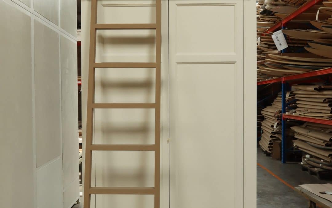 Mutch Emily  Wardrobe